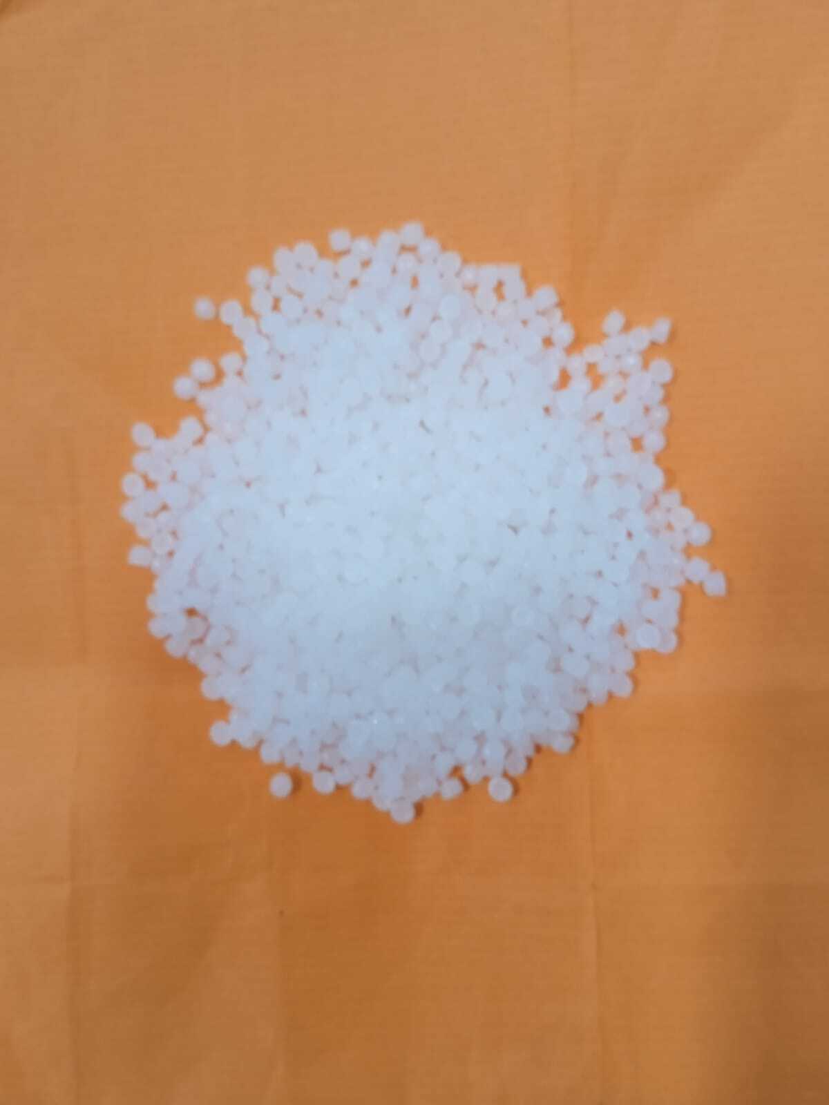 Hdpe Granules B6401 - White Color, Grade B6401 | 1 Year Warranty, Durable Hdpe Material