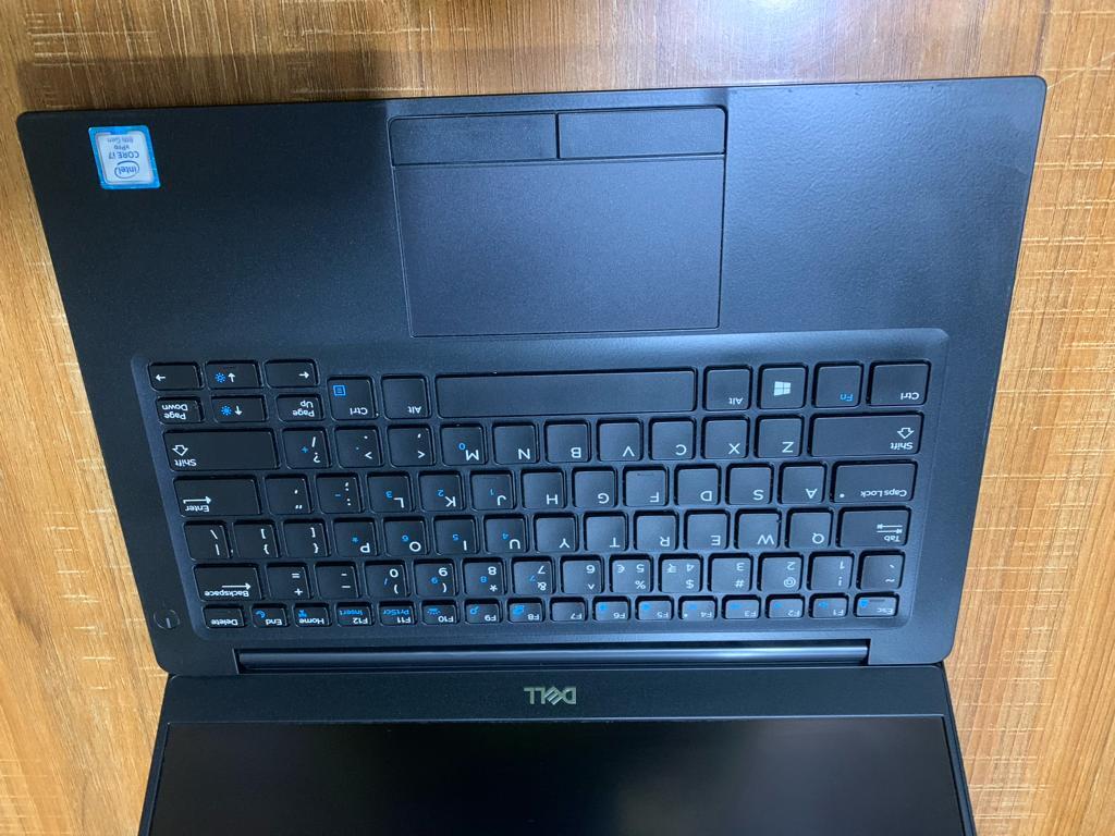 Dell Latitude 7390