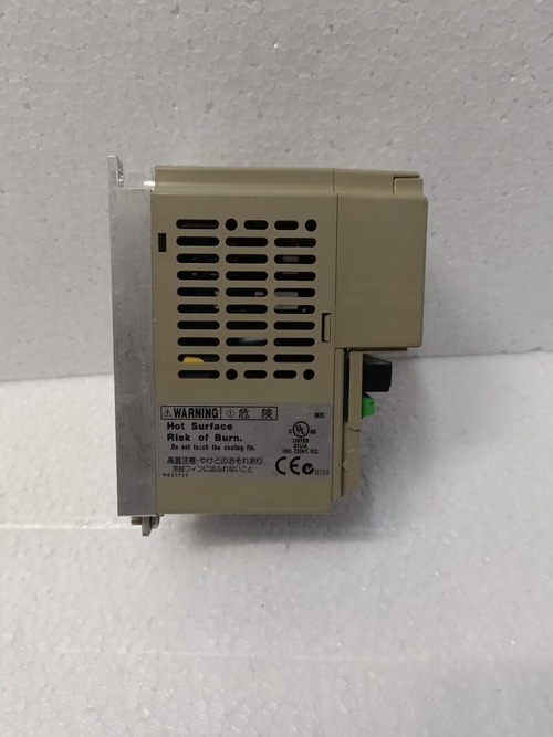 Hitachi Sj200-002nfu2 200-240vac 3phase 0.2kw 0.25hp 1.6a Inverter