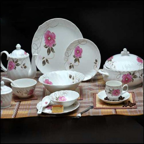 Ceramic Dinner Plate 33 - Color: White