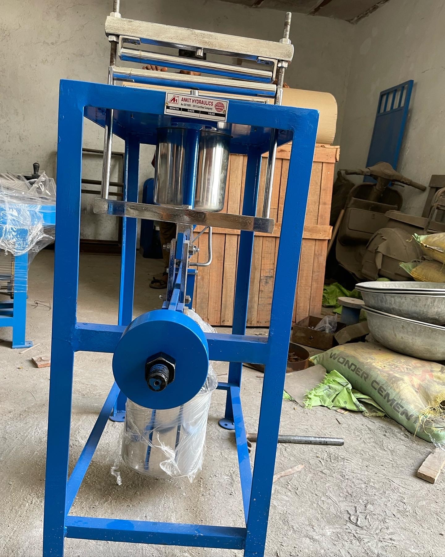 Blue Tile Flexure Testing Machine