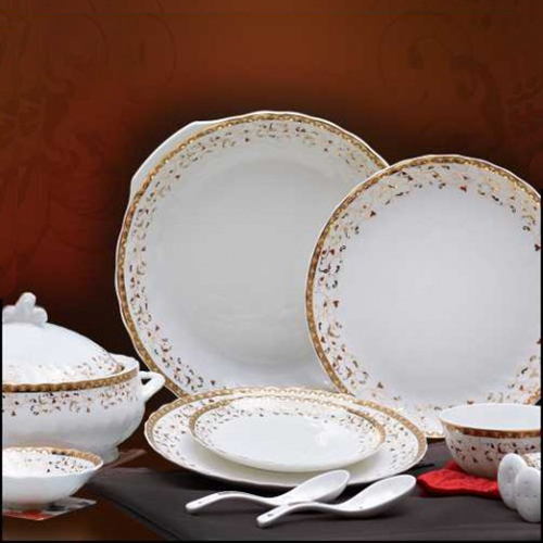 Ceramic Dinner Set 46 - Durable Ceramic Material, Stylish Design, Versatile Use , Includes Plates, Bowls, And Baking Dish With Lids