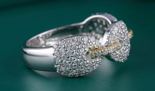 Wedding Wear Gold Diamond Ring