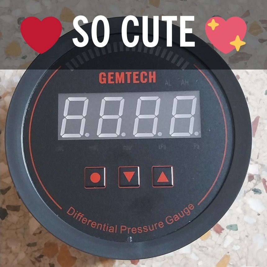 Gemtech Series 3000 Digital Pressure Gauge With Alarm Range 0 To 0.600 Mbar - Color: Black