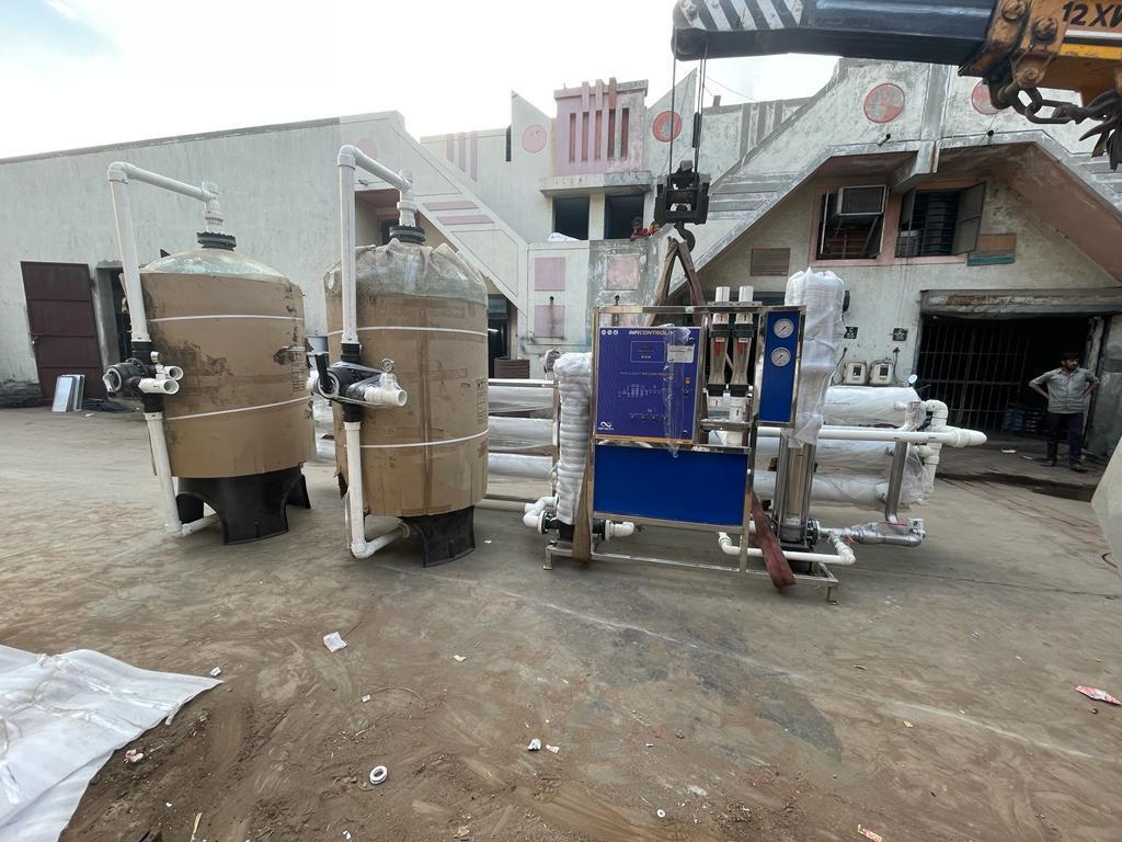 Industrial Reverse Osmosis Plant - Stainless Steel, Semi Automatic, Electric Drive | High Quality Water Purification System For Ground Water Applications