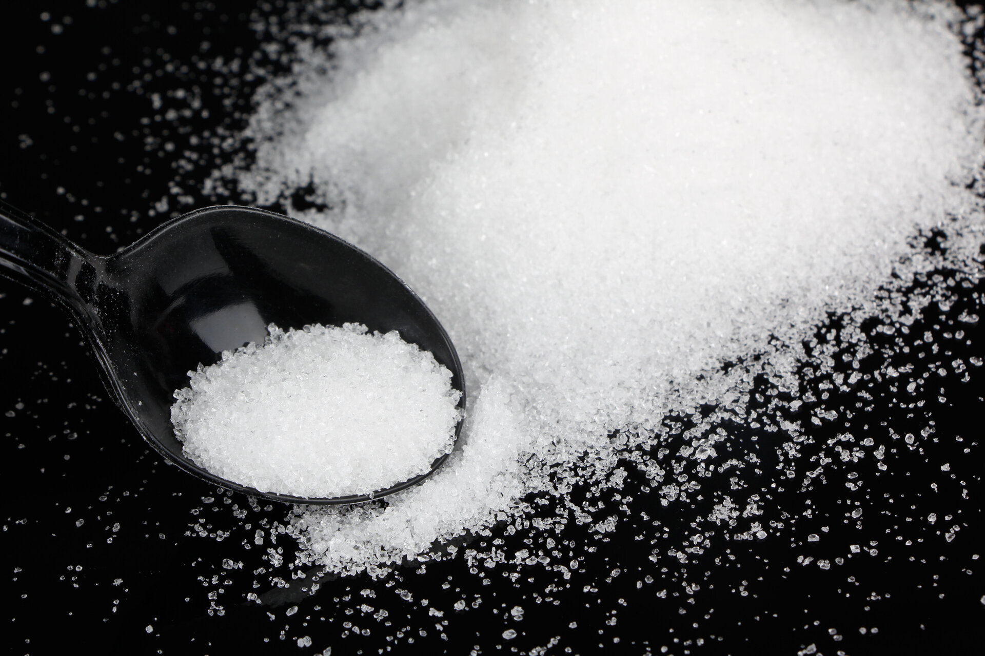 Diammonium Phosphate - Industrial Grade Powder, 98-100% Purity, 1.619 G/cm3 Density, Soluble 575 G/l @ 100c, Odorless Fertilizer Solution