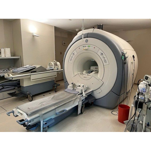 GE HDXT 3T MRI मशीन