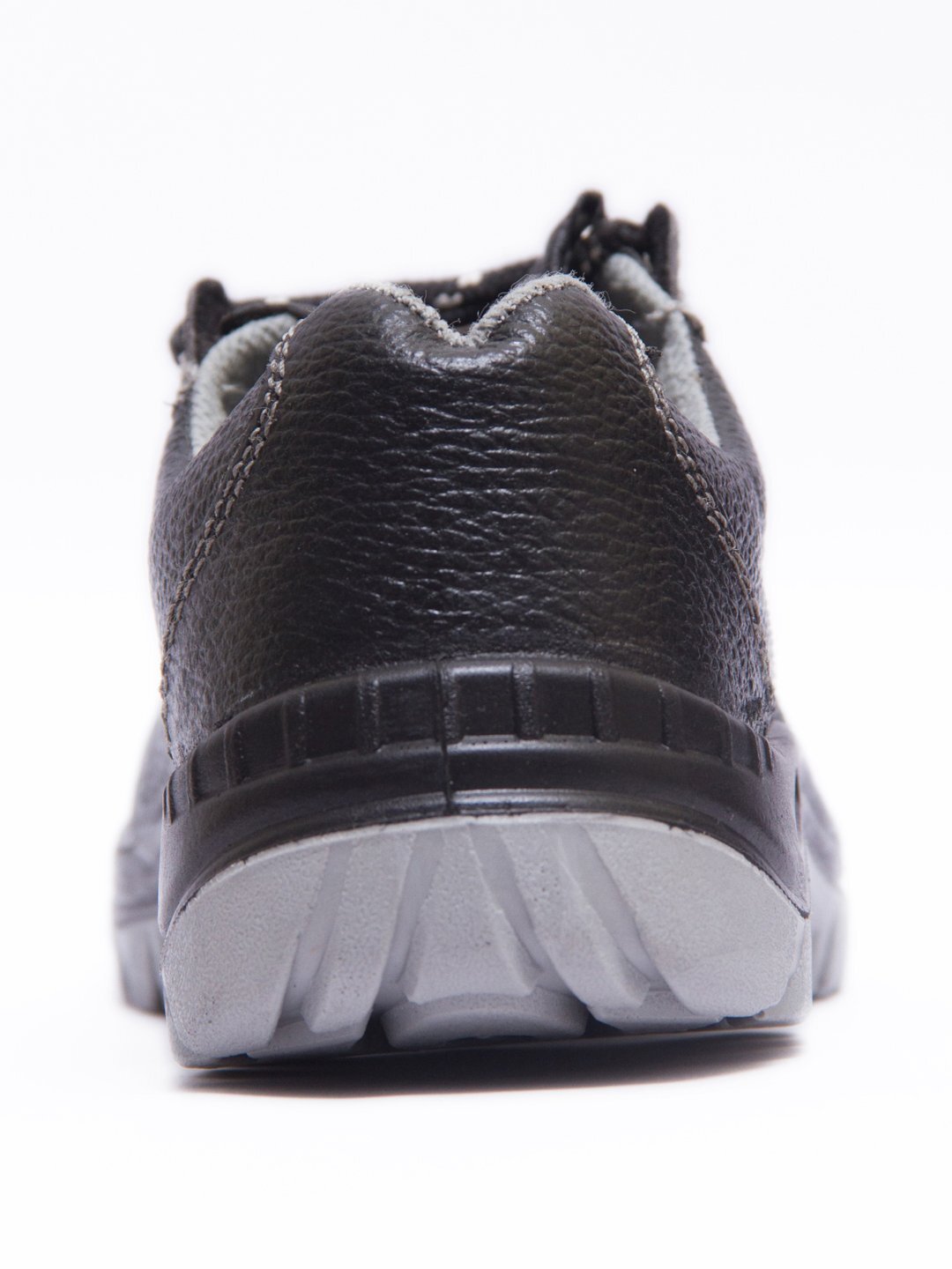 Hillson Apache Safety Shoe - Color: Black