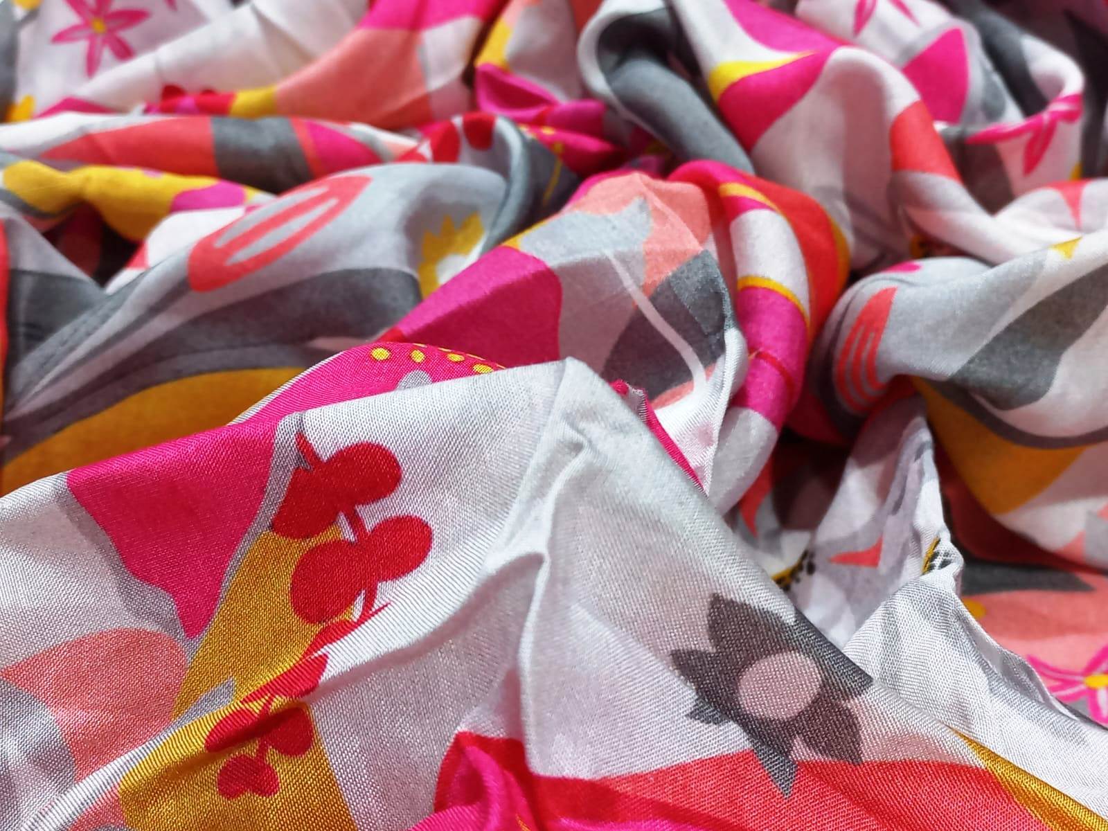 Multi Color Digital Printed Striped Pattern Viscose Muslin Fabirc - Color: Multicolor