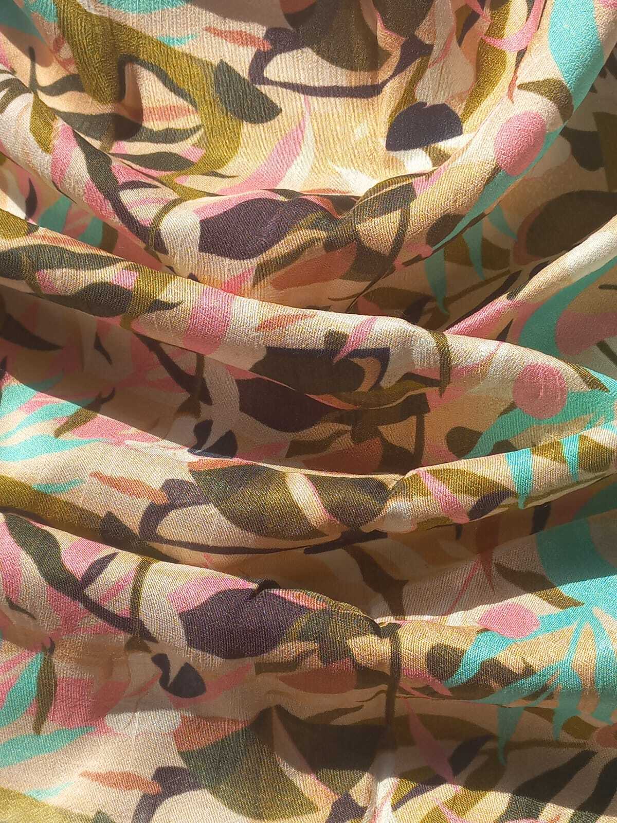 Printed Dola Silk Fabric For Your Boutique - Pattern: Plain