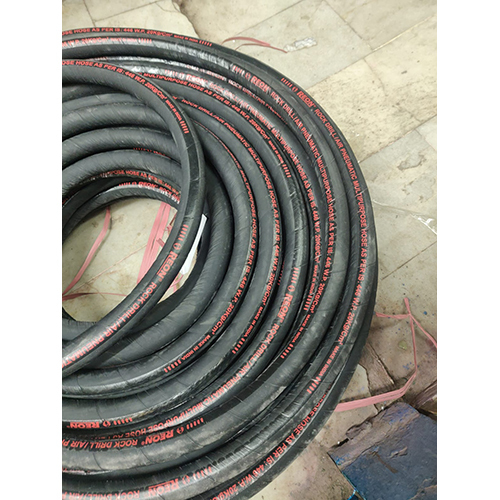 Rubber Air Pneumatic Hose - Black Rubber, Round Shape | Industrial Grade Durability, Versatile Application