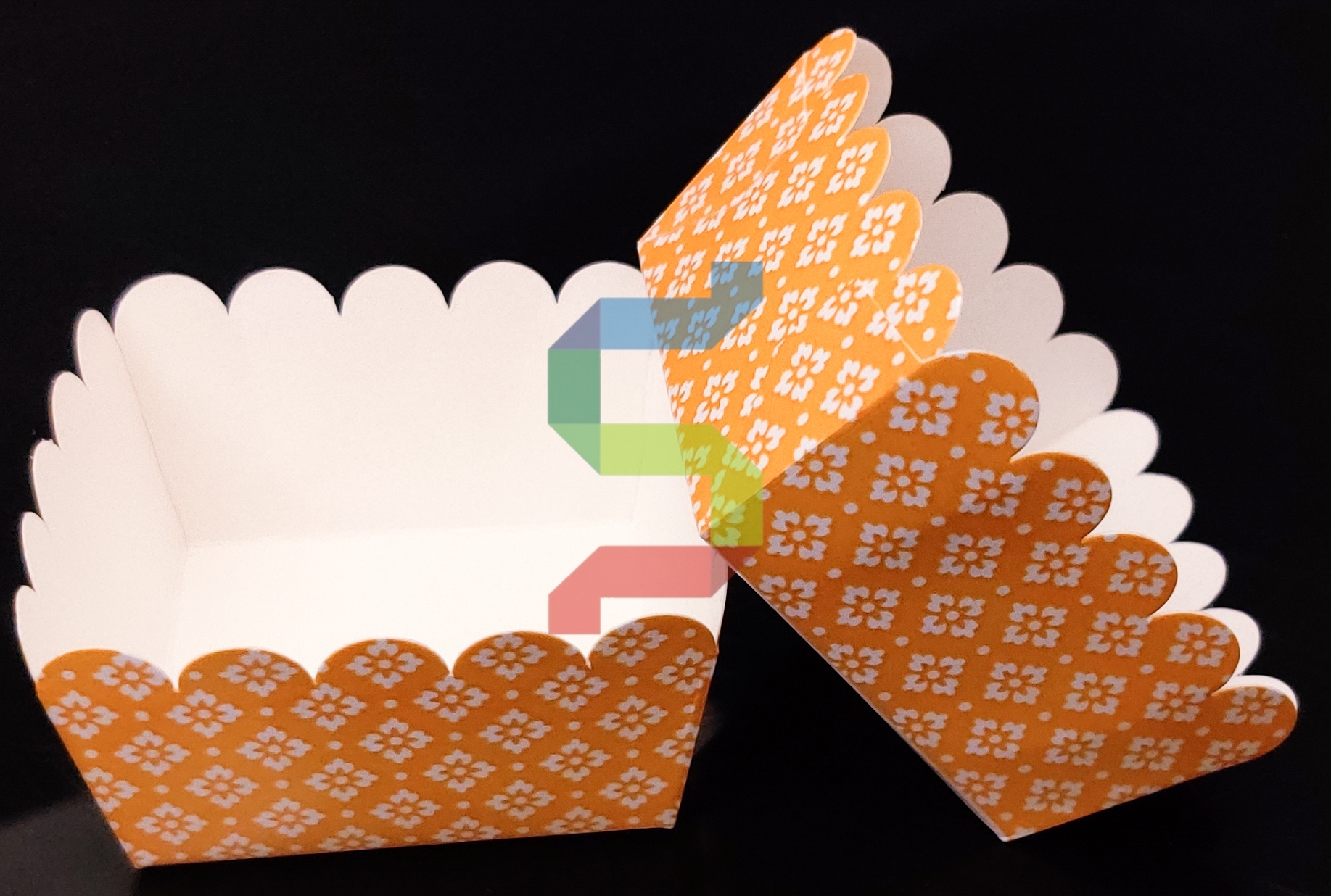 Cupcake Kbs20-06 - Square Shaped Paper, Ideal For Elegant Dessert Presentation | Perfect For Special Events And Gatherings