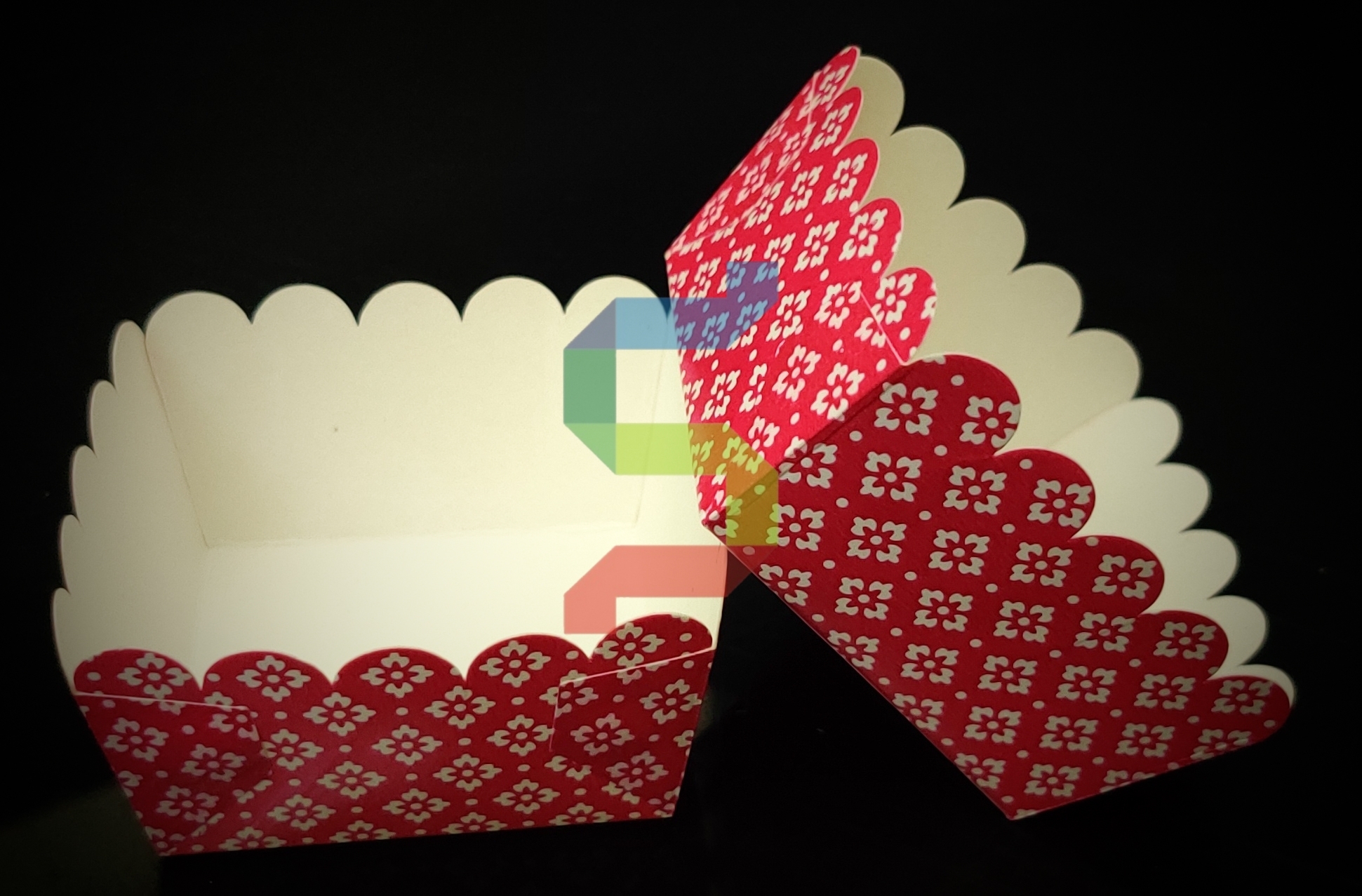 Cupcake Kbs20-06 - Square Shaped Paper, Ideal For Elegant Dessert Presentation | Perfect For Special Events And Gatherings