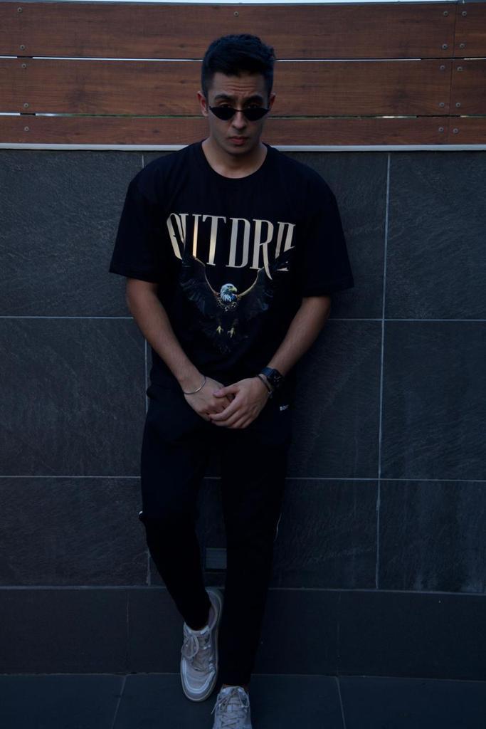 Puff Printing Service On T Shirts - Brightness: High