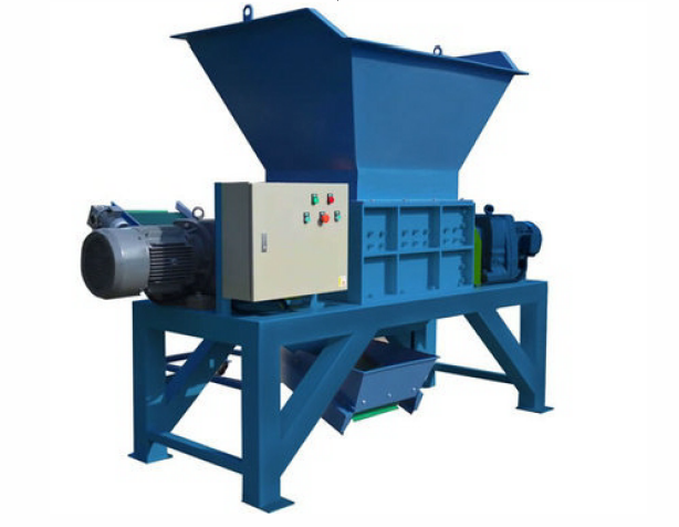 Sindia Plastic Waste Shredder - Blue, Semi-automatic, Electric Power Source | Customizable Options For Enhanced Recycling Efficiency