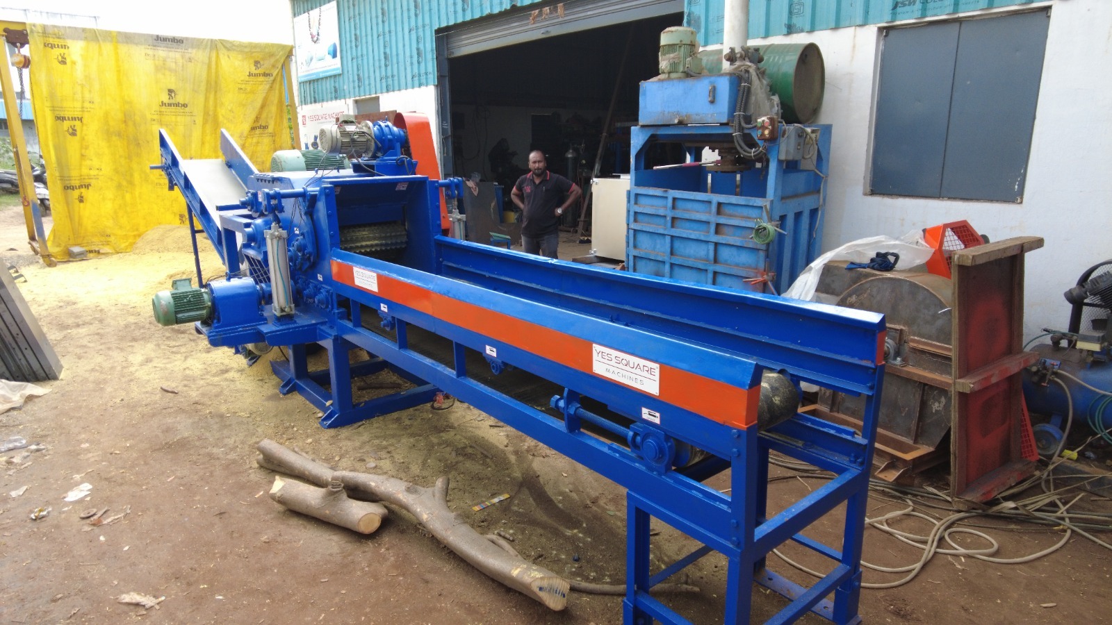 Wood Saw Dust Making Machine - Automatic Grade: Semi-automatic