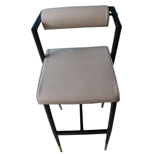 Eco-Friendly Bar Chair With Round Back