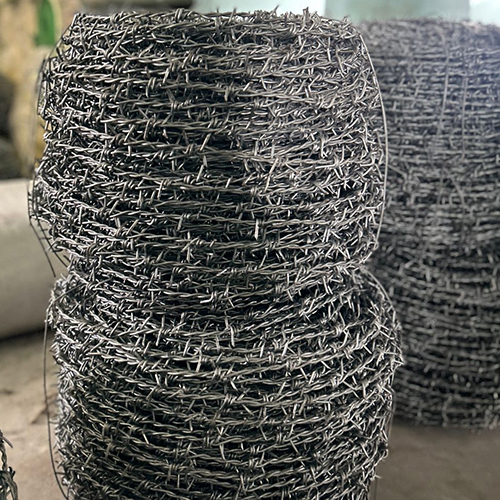 स्टील बार्बेड वायर