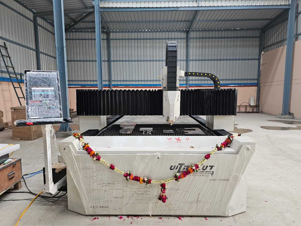 Semi Automatic Colorjet Fiber Laser Cutting Machine