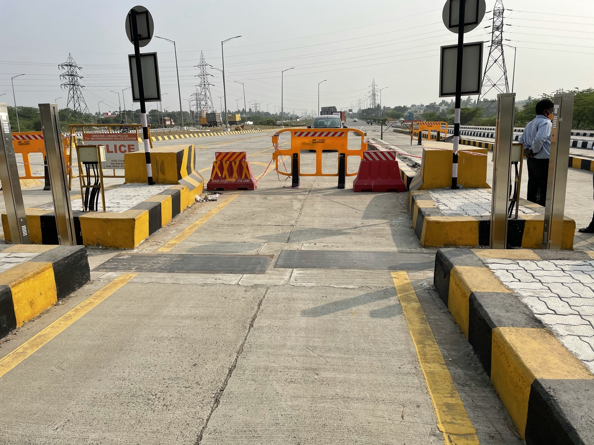 Multi Axle Weighbridge - Color: Multicolor
