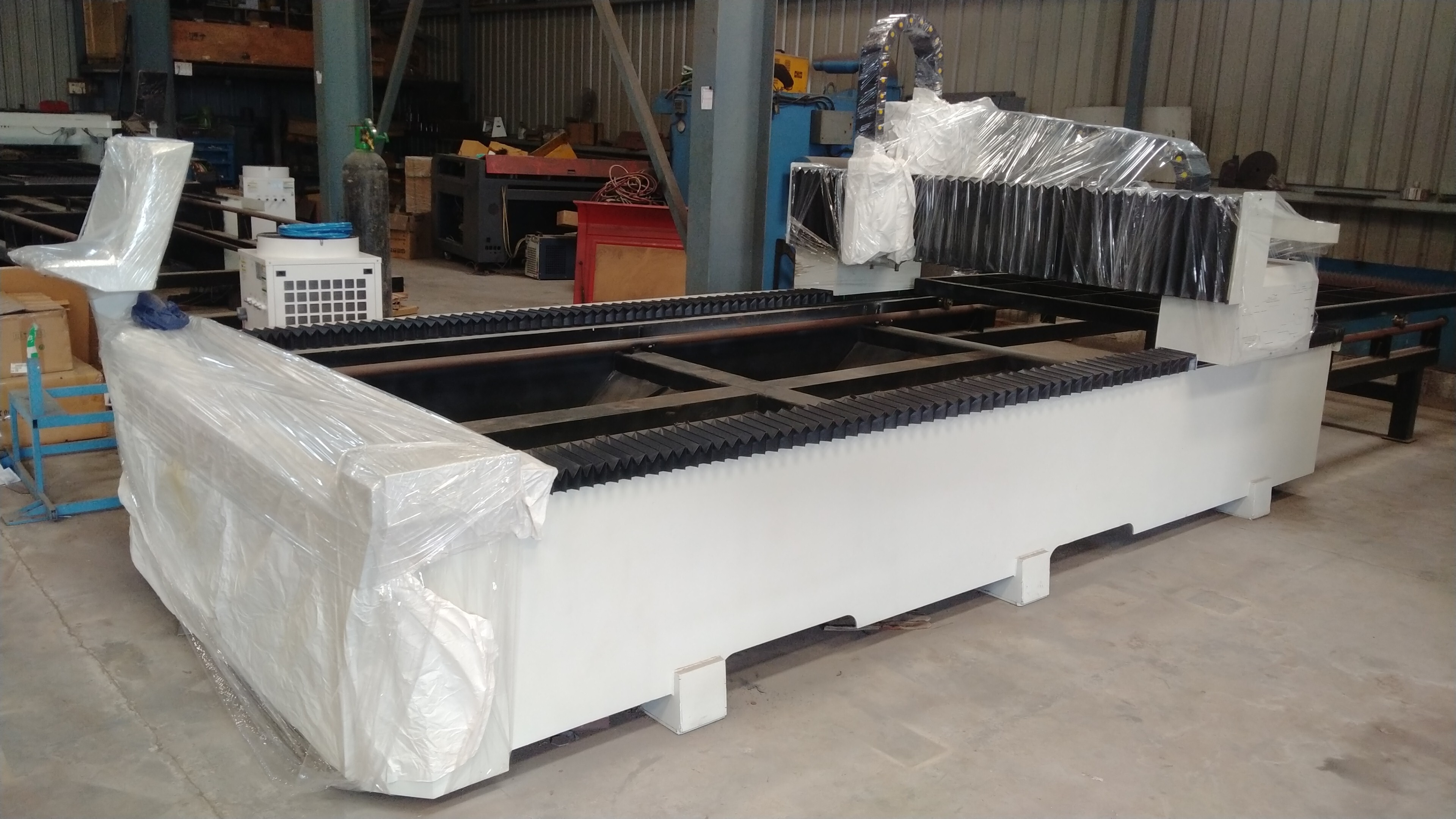 Semi Automatic Metal Cnc Fiber Laser Cutting Machine