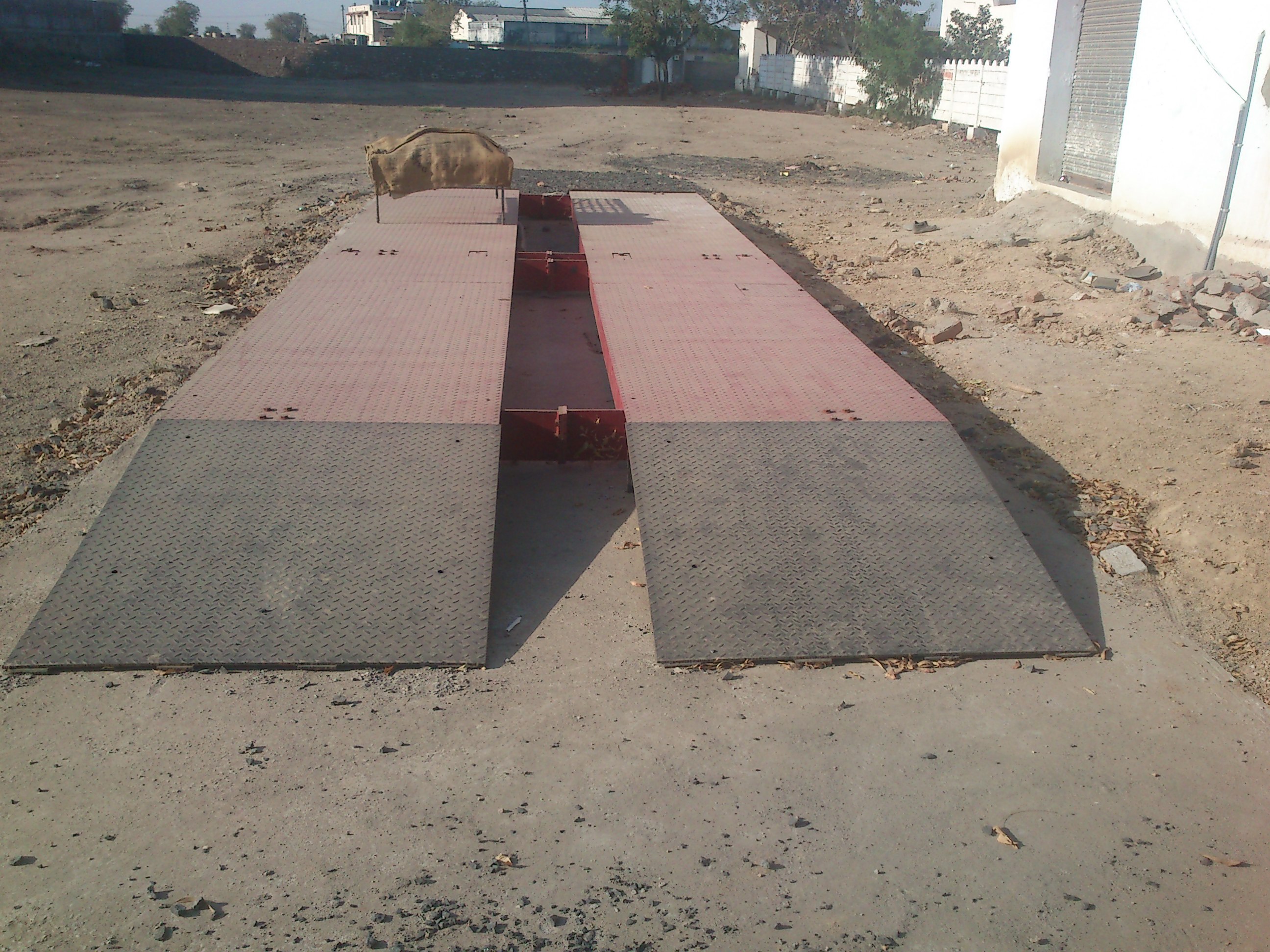 Electronic Mobile Weighbridge - Accuracy: 1 %