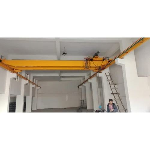 40 Ton Double Girder Eot Crane - Color: Yellow