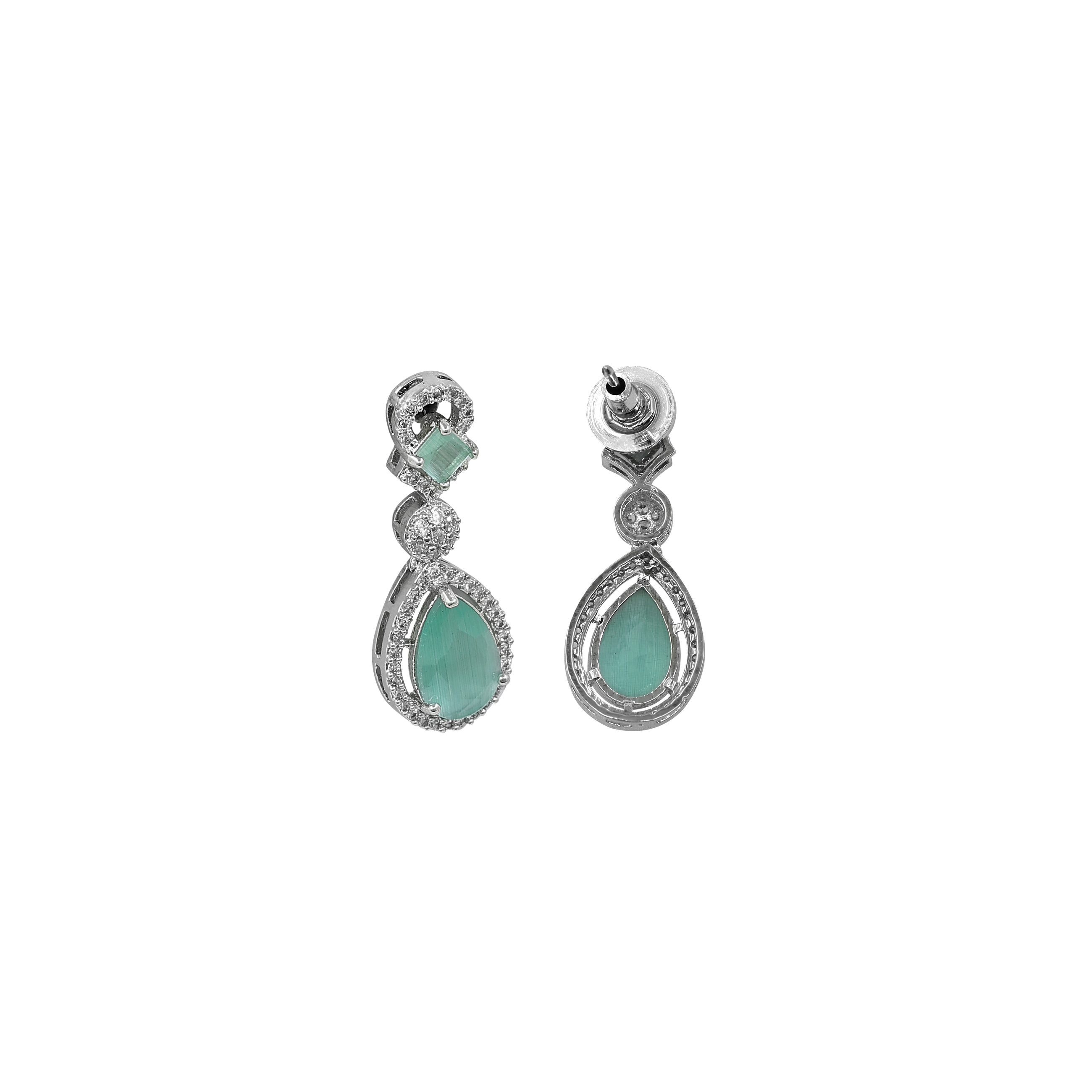 Minted Elegance Ad Necklace Set - Color: Silver