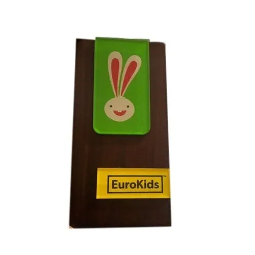 Brown Color Wooden Trophy - Die Casting Metal, Medium Size , Competitive Sport Trophy Award with Elegant Brown Finish