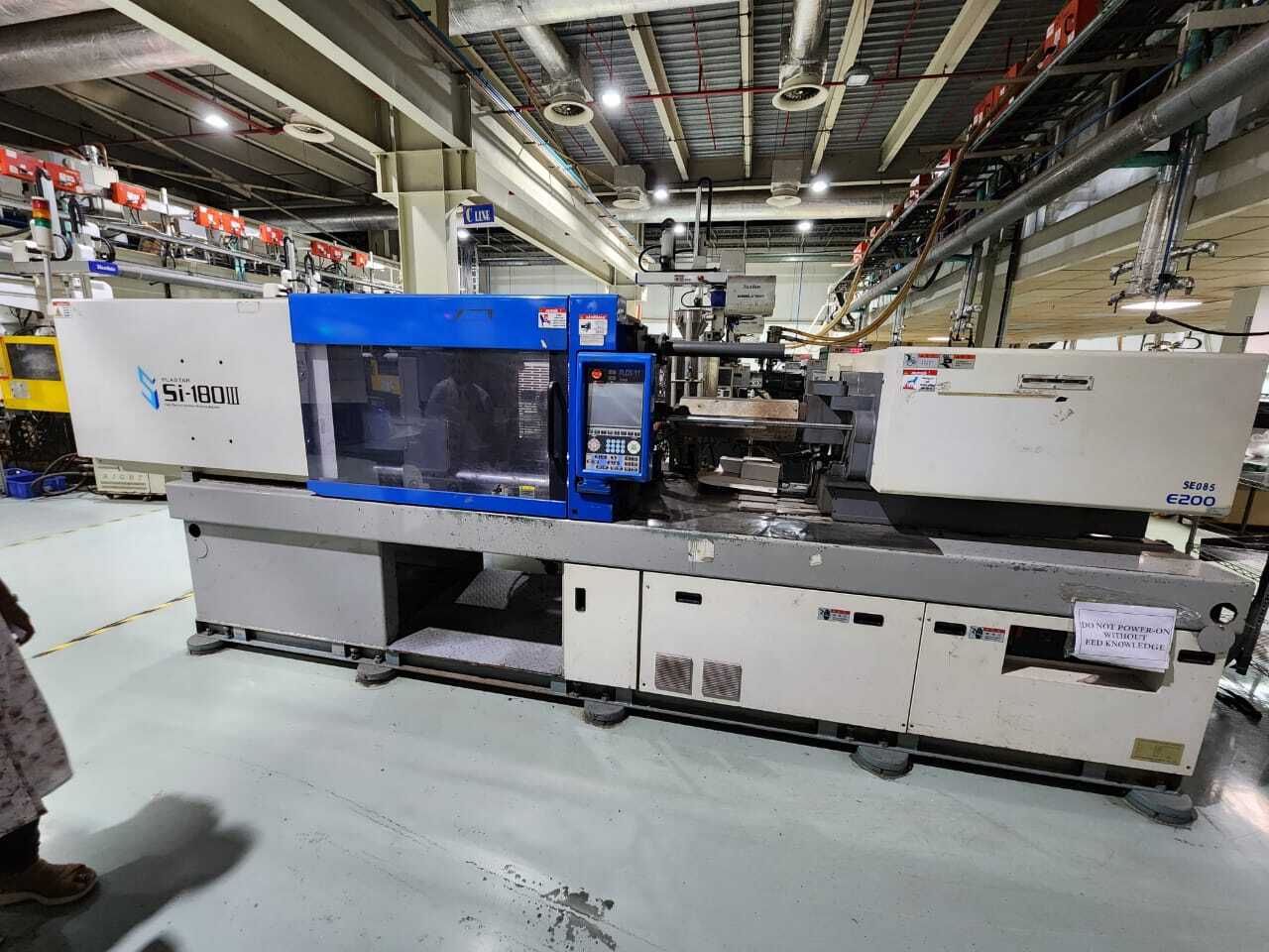 180 Ton Injection Moulding Machine - Toyo Make