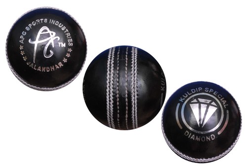 Apg Black Diamond Cricket Ball - Alum Tanned Leather, 4 Pcs, 156-163 Gms | International Test Match Quality, Hand Made, Unisex, Easy To Use