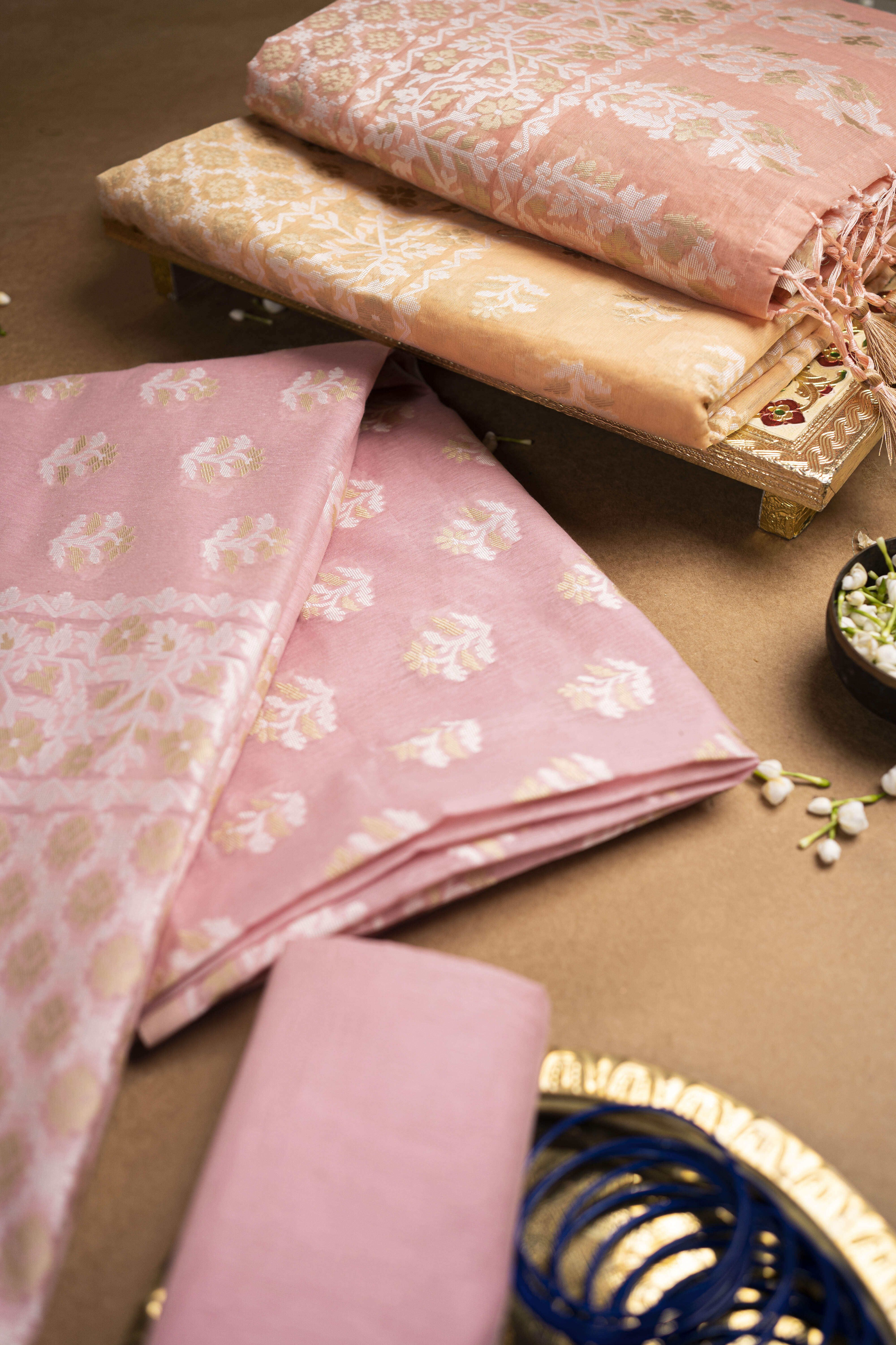 Cotton Blend Jamdani Saree