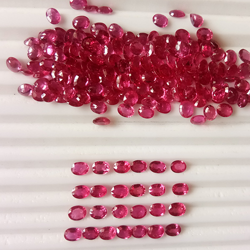 Oval Natural Ruby Gemstone Size: Customized