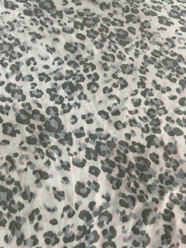 Nylon Print Fabric - White/black Printed Texture | Stylish And Versatile Material For Fashion And Upholstery Applications