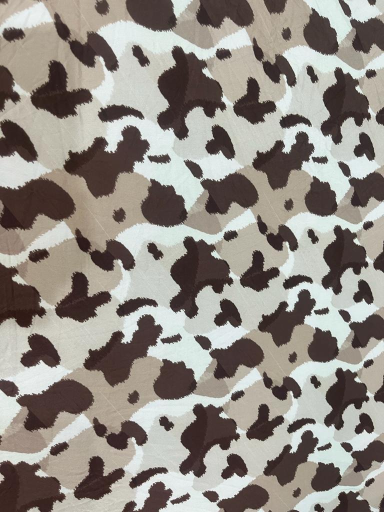 Nylon Print Fabric - White/black Printed Texture | Stylish And Versatile Material For Fashion And Upholstery Applications