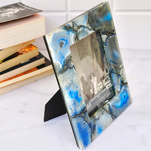 Polishing Blue Agate Photo Frames