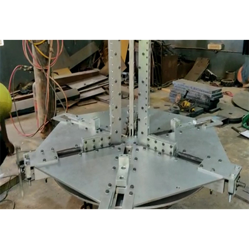 तीन जॉ वाला स्व 중심ित लोकर चक के साथ