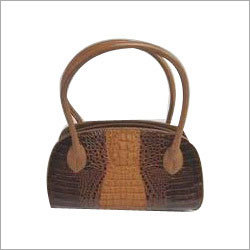 लेदर एक्सेसरिज़