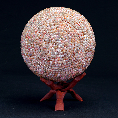 कानाम बॉल