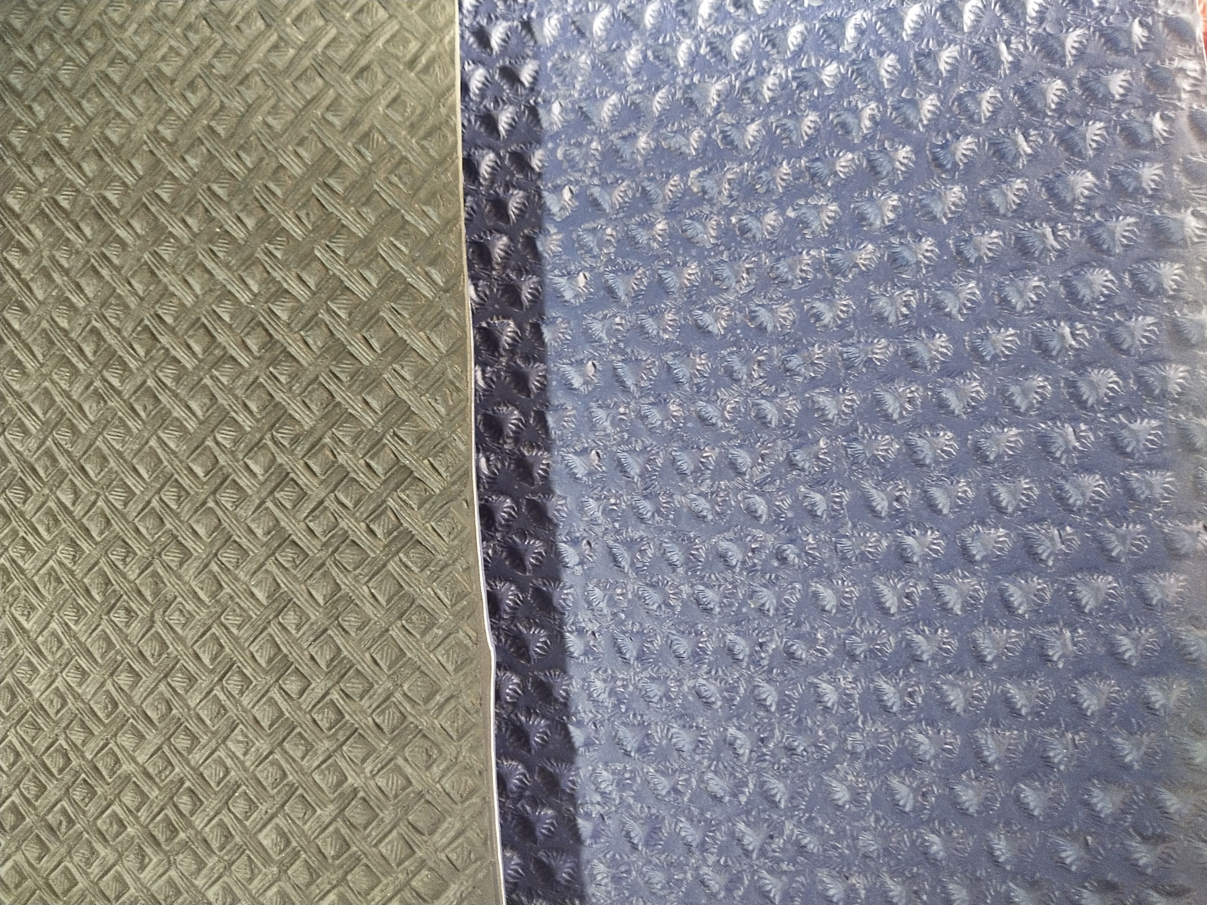 Multicolor Available Triangle Hawai Rubber Sole Sheet