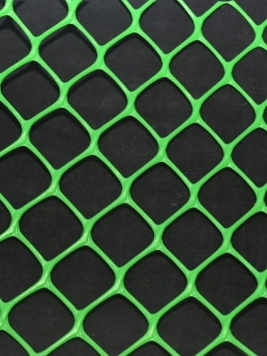 Crop Support Net - HDPE Material, 25 Metre Length, Green and Custom Colors | Ideal for Supporting Cucumber, Bitter Gourd, Sponge Gourd, and More