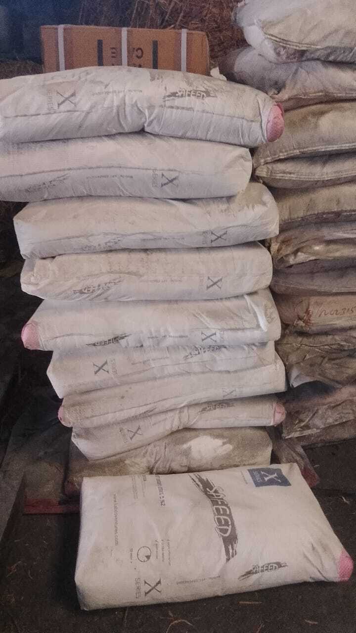 Safeed Gyupm Powder - Application: Chemical Industry