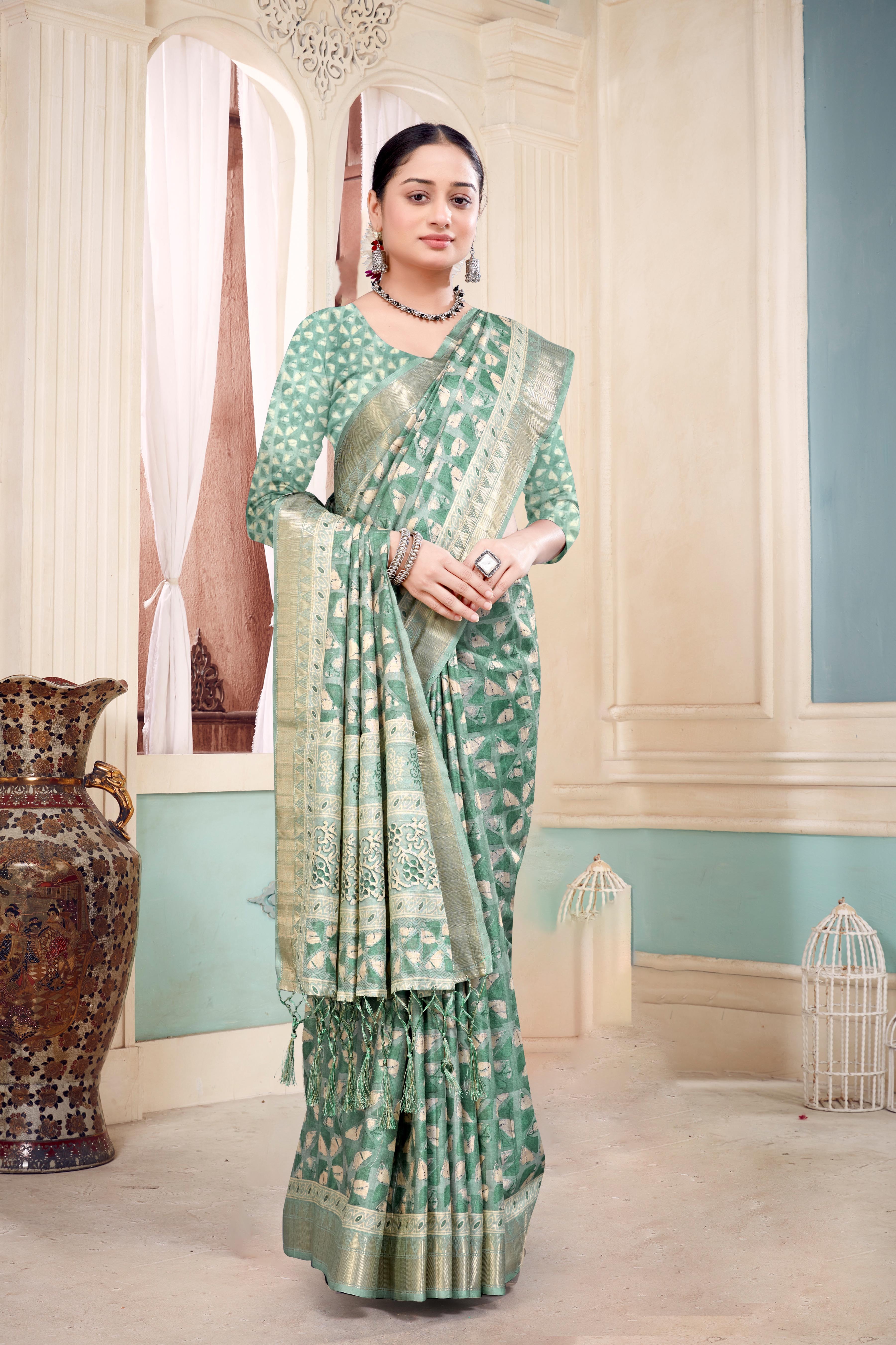 Ethnic Grey Cotton Silk Fancy Saree For Ladies-25183