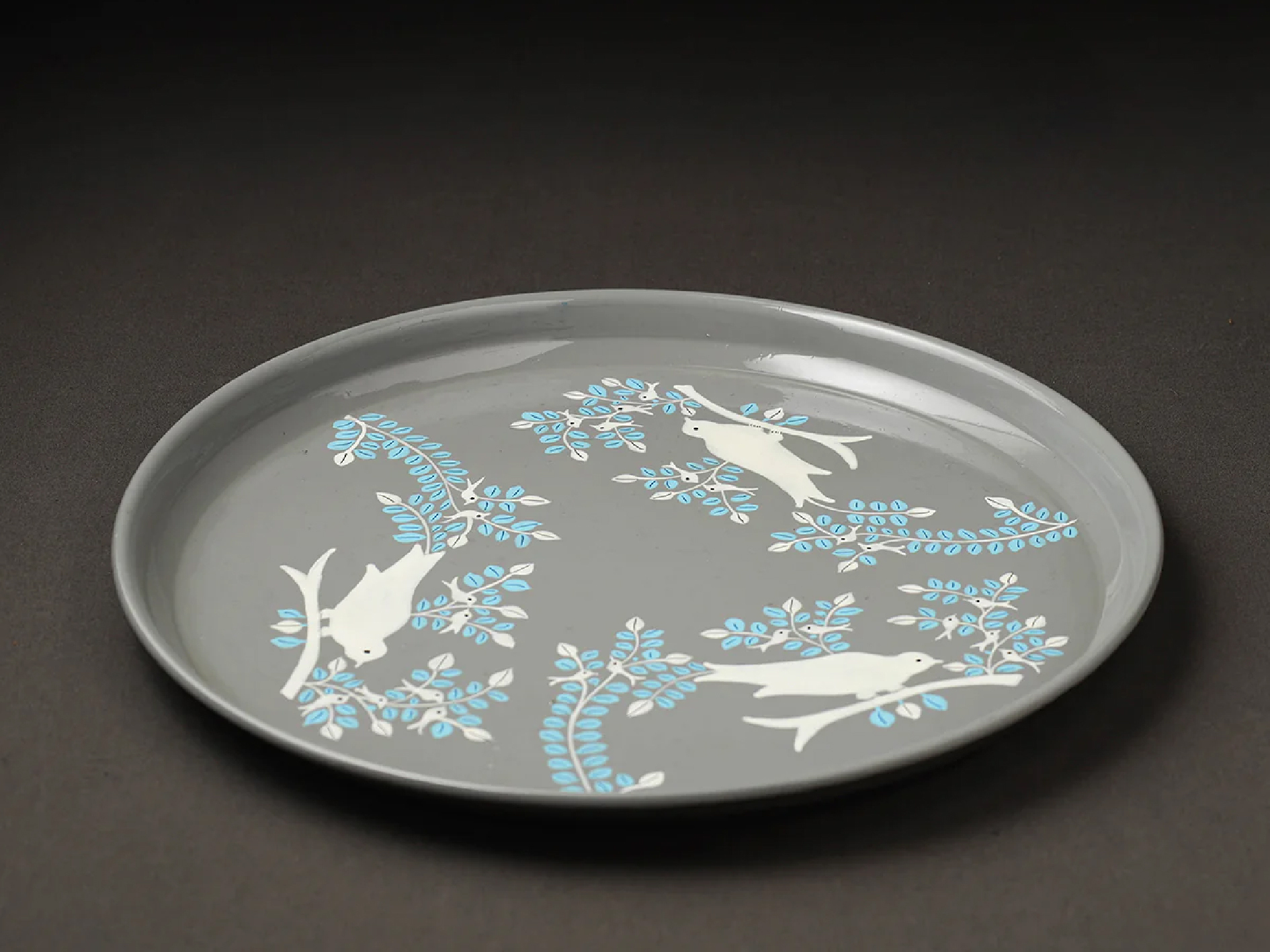 Hand Painted Enamelware Plate A83 - Color: White