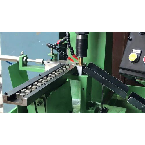 Automatic Nut Tapping Machine - Color: Green