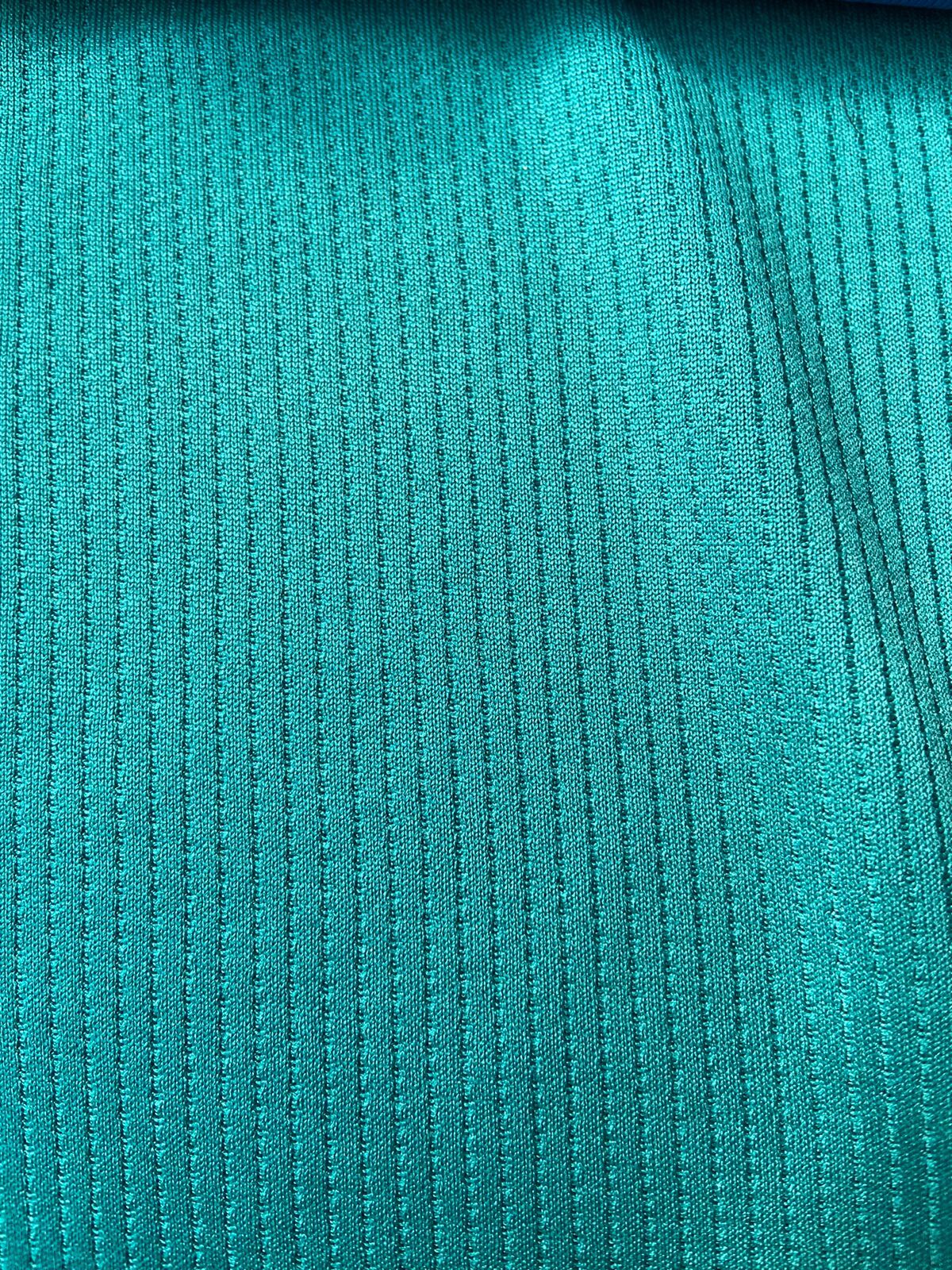 Gray 180gsm 42 Reebok Net Polyester Fabric