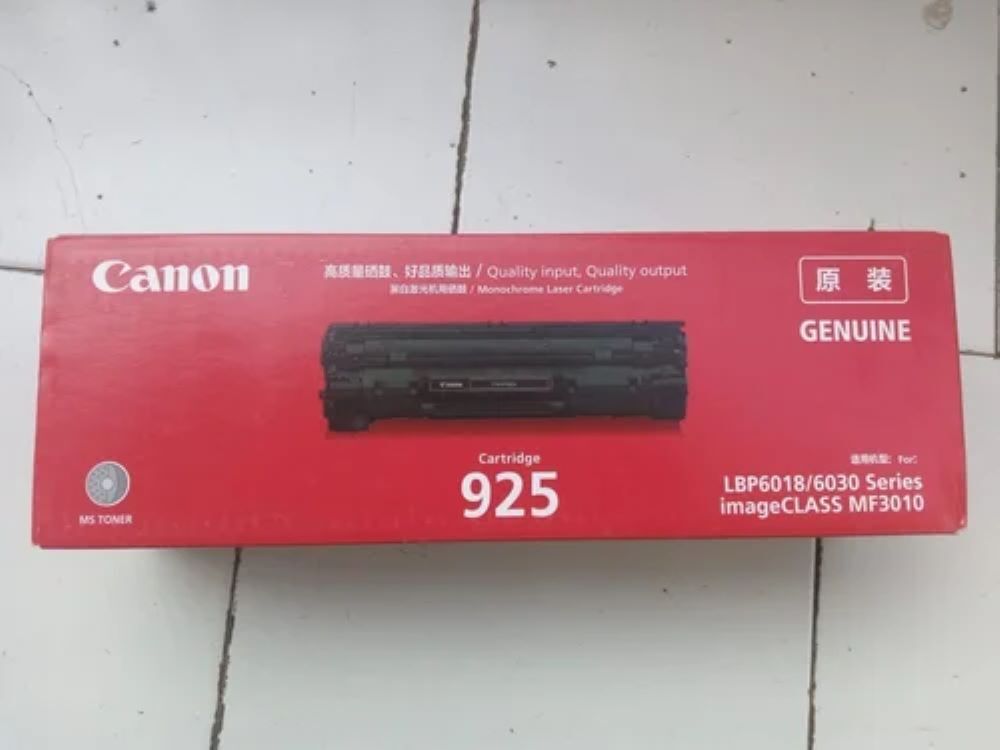 Canon 925 Black Toner Cartridge - Features: Good Quality