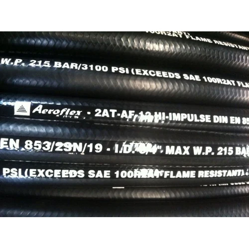Industrial Smooth Finish Hose - Rubber Material, Customized Size, Rigid Hardness, Various Color Options | Ideal for Industrial Fluid & Gas Transfer