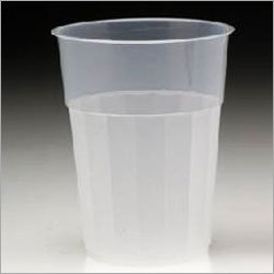 प्लास्टिक का ग्लास