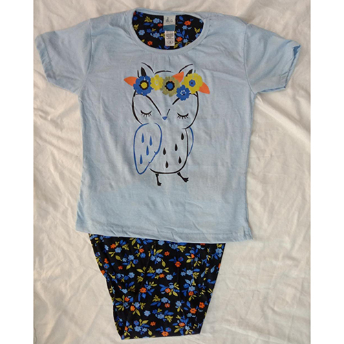 बच्चियों के लिए बर्ड प्रिंट नाइट सूट सेट